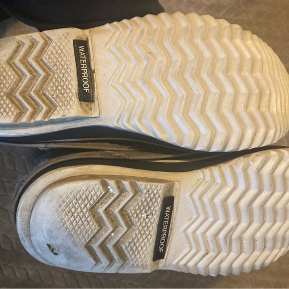 Sorel Women’s 8 Cate the Great Faux Fur Leather Lace Up Winter Boots - Picture 4 of 7